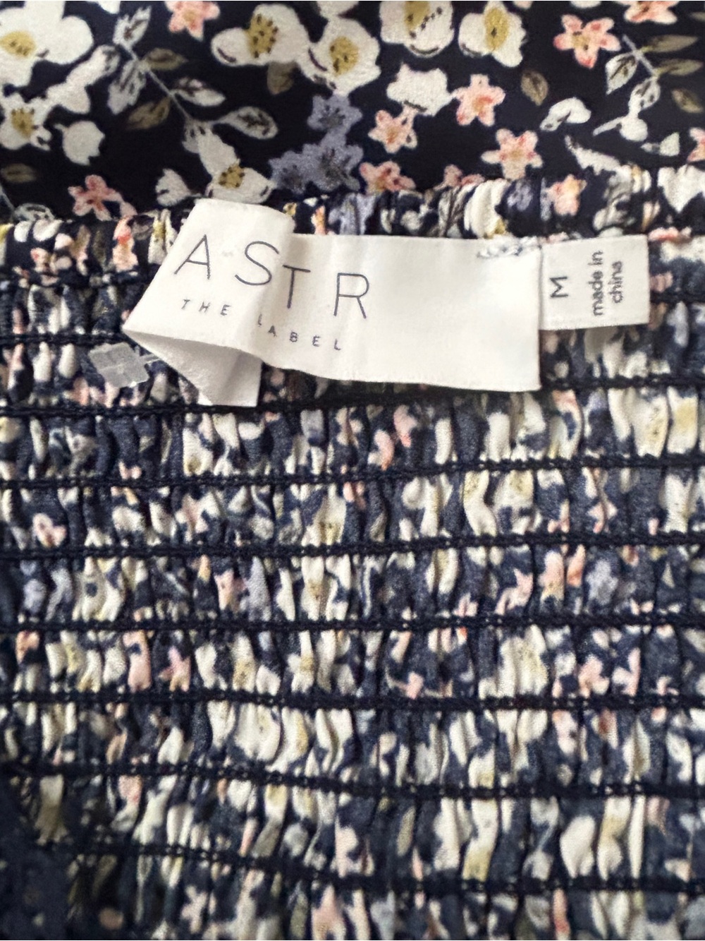 ASTR The Label Floral Puff-Sleeve Maxi Dress, Navy Ditsy Floral, Size M, NWT - Picture 9 of 10